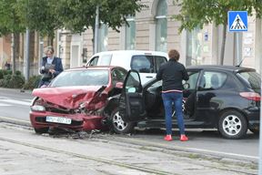 Sudar na rivi u Puli (snimio Milivoj MIJOŠEK)