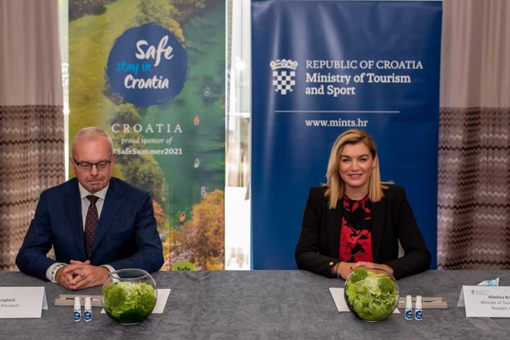 Nikolina Brnjac i predsjednik ADAC-a za turizam Karlheinz Jungbeck