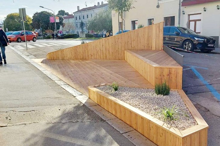 Prvi parklet u Hrvatskoj
