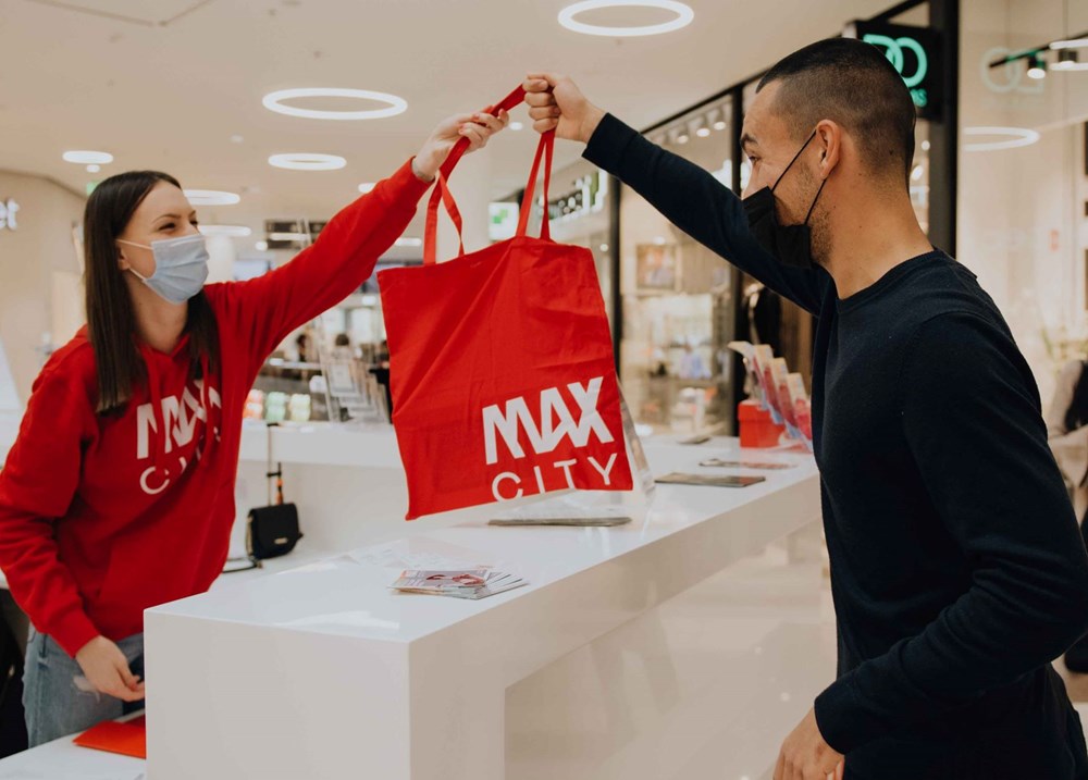 Max City poklanjanje tableta