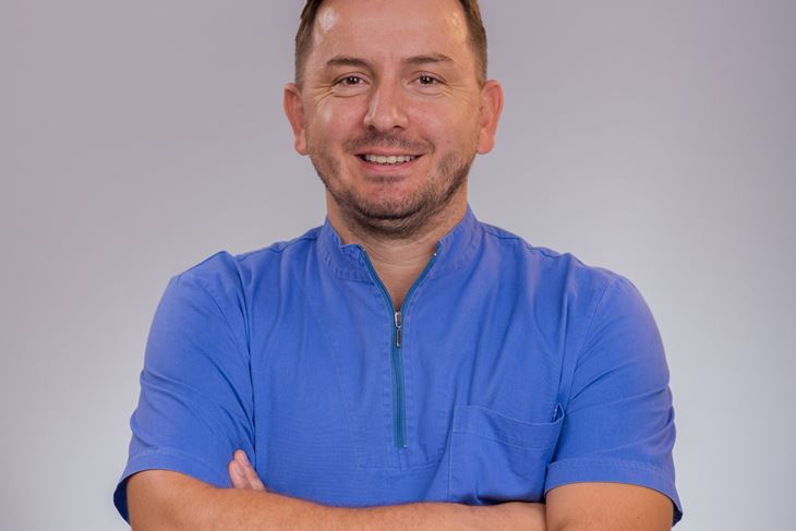 David Zeko iz poliklinike Salona Dental