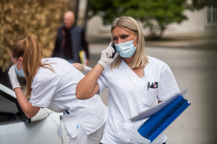 Medicinsko osoblje u Zadru, ilustracija (CROPIX)