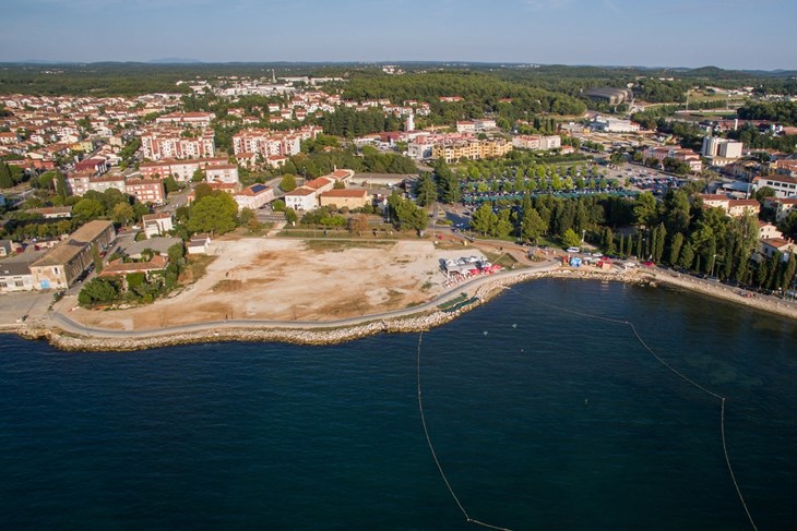 Pogled na Peškeru