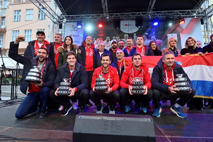 FINALISTI DAVIS CUPA - Hrvatski tenisači na dočeku u Zagrebu (Snimio Boris Kovačev / Cropix)