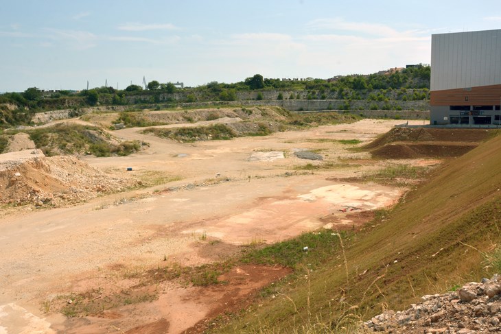 Projekt bi se trebao realizirati pored postojećeg trgovačkog centra na Stoji