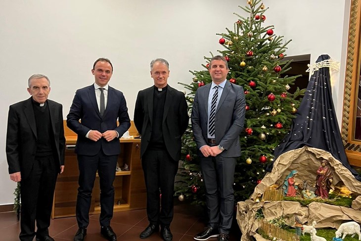 Na božićnom prijemu u Porečko-pulskoj biskupiji