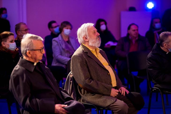Mons. Ivan Milovan i dr.sc. Ivan Matejčić na predstavljanju Zbornika u Istarskoj sabornici (Snimio Andi Bančić)