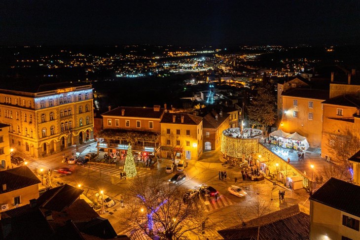 Božićna bajka u starom Labinu