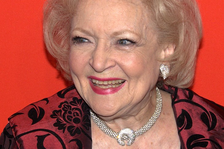 (By David Shankbone - Betty White David Shankbone 2010 NYC, CC BY 2.0, https://commons.wikimedia.org/w/index.php?curid=14803241)