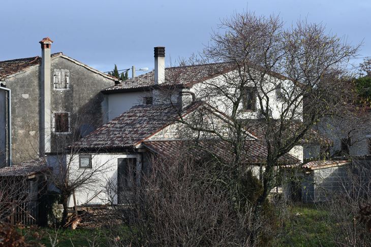 RAKOVCI, selo na Poreštini (Snimi Milivoj Mijošek)