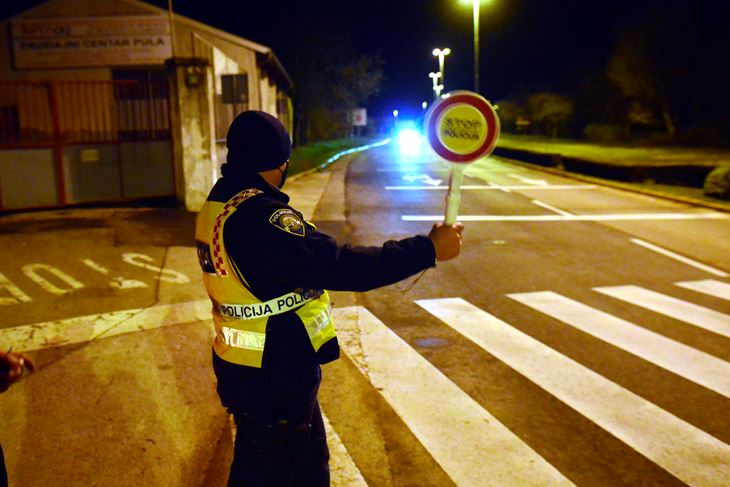 Policijska kontrola (Snimio: Dejan Štifanić)