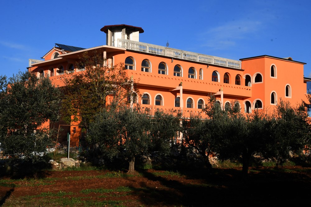 Hram Hare Krišna na Šikićima