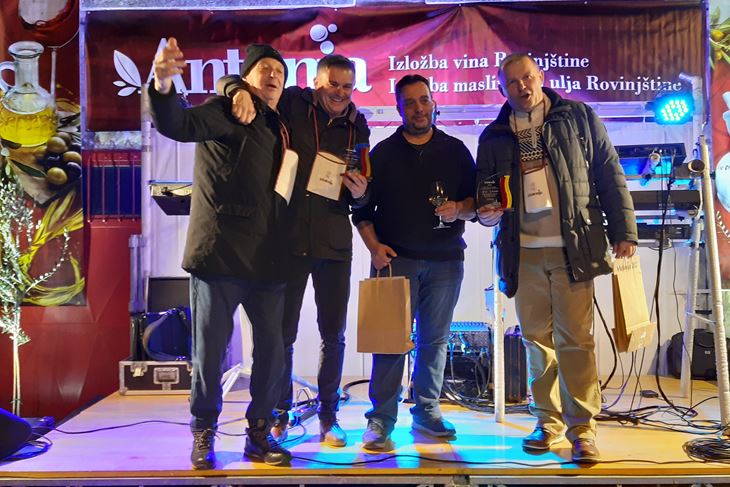 Najbolji vinari Igor Žužić, Elvis Prenc, David Buršić i Davor Vivoda (Snimio Aldo Pokrajac)