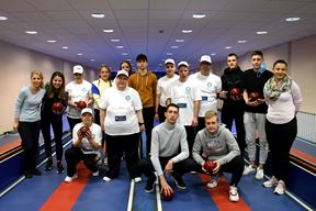 Štićenici i učenici Medicinske škole kuglaju u Domu sportova "Mate Parlov" (Snimio Milivoj Mijošek)