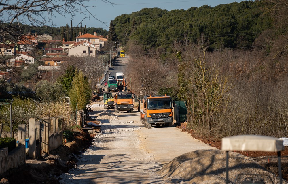 Cesta na Busoleru (Foto Grad Pula)