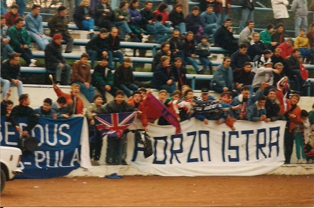 Voljeli bismo da se na tribinama dogodi susret generacija, svih onih koji su obilježili ovih trideset godina