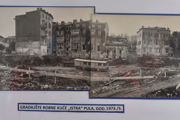 Izložba starih fotografija Pule (snimio Duško MARUŠIĆ ČIČI)