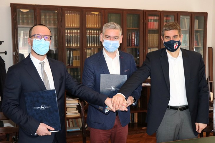    Doc. dr. sc. Marinko Rade,  župan Boris Miletić i gradonačelnik Marko Paliage (Foto Istarska županija)