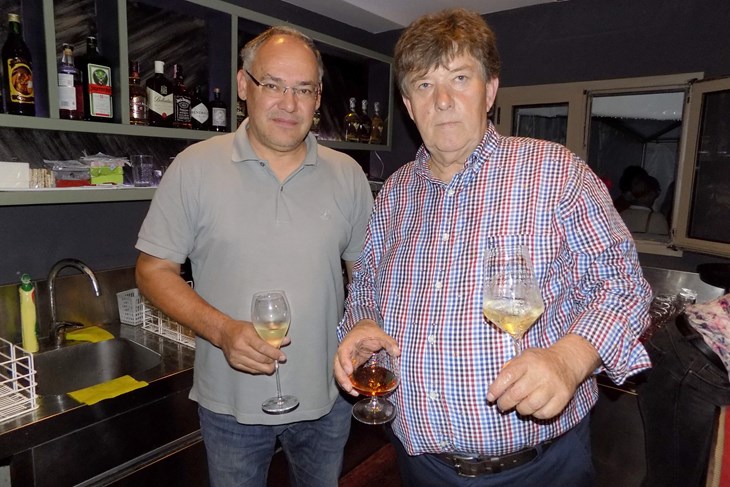 Damir Kajin i Mladen Vivoda na otvaranju obnovljenog restorana Old River 2020. godine (Snimila Gordana Čalić Šverko)