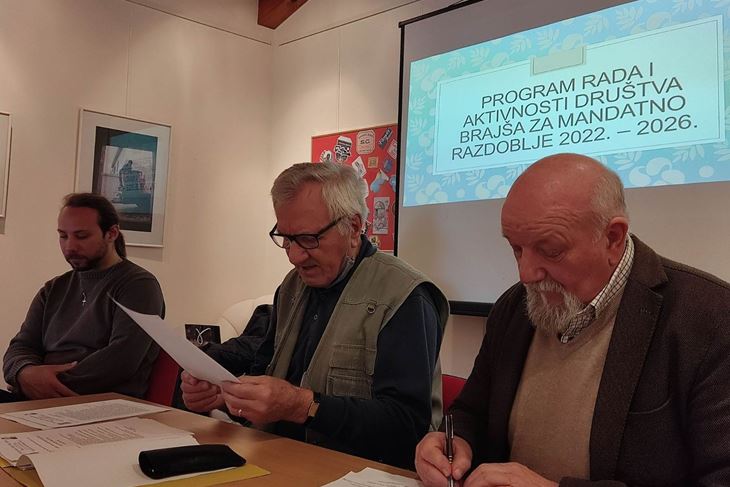Kristijan Žgaljardić, Lucijan Benković i novi predsjednik Branko Ružić (Snimio Branko Biočić)