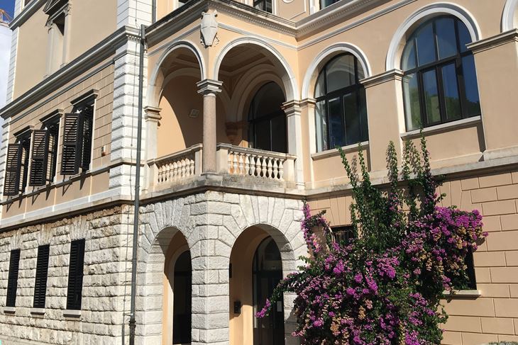 skola zvane crnja rovinj