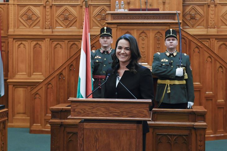 Katalin Novak na inauguracijskoj svečanosti u mađarskom parlamentu (EPA)