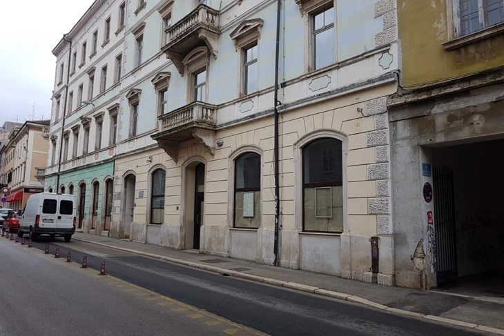 Bivši "mek" u centru Pule