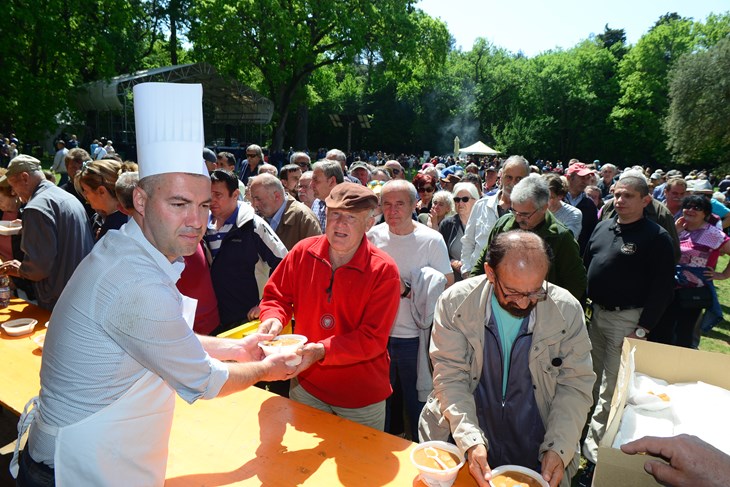 Prije tri godine grah je u Šijani dijelio Robert Cvek (Snimio Dejan Štifanić)