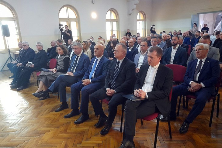 Svečana akademija (Snimio Anđelo Dagostin)