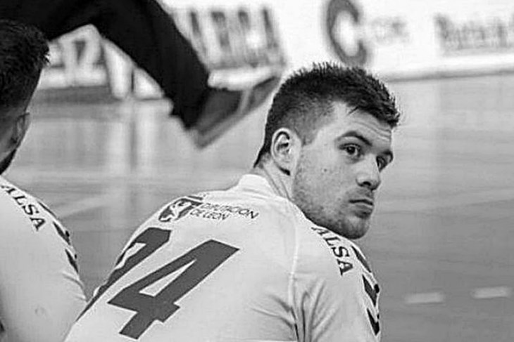 Denis Tot
