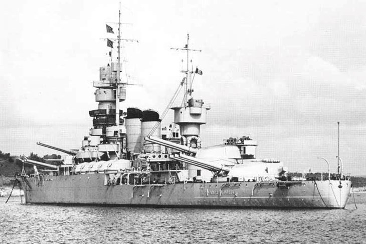 Bojni brod "Giulio Cesare"