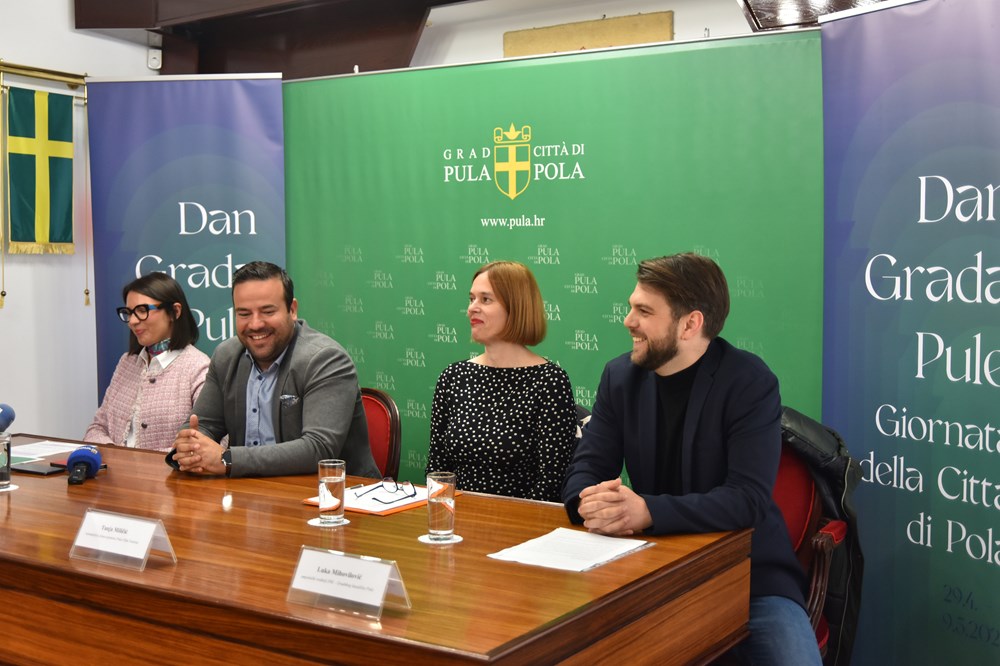 Anja Ademi, Filip Zoričić, Tanja Miličić i (snimio Duško MARUŠIĆ ČIČI)