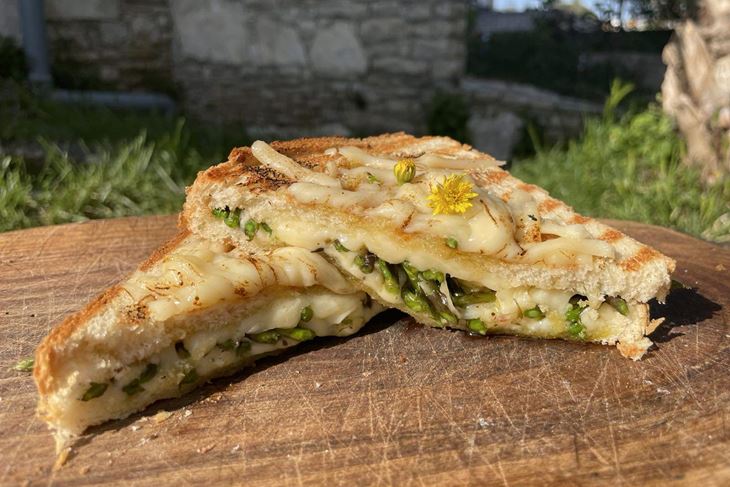 ŠKOLA KUHANJA BY THE OUTLAW CHEF: Le Šparoga Tost alla oh la la