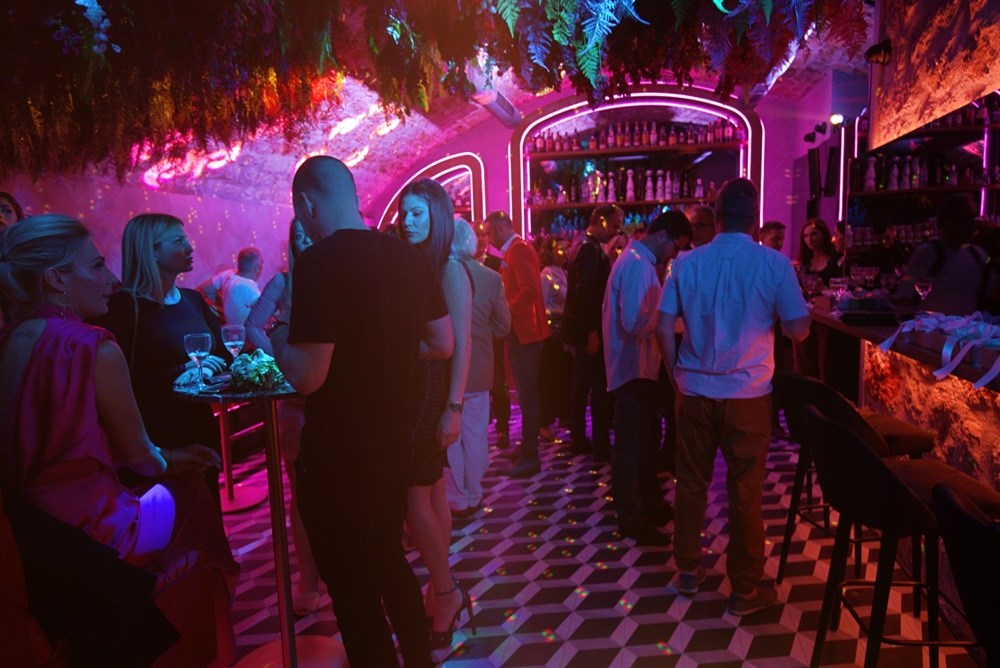 Gay Bar