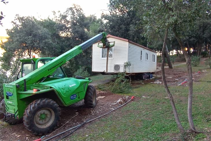  Sve mobilne kućice otišle su za Baniju (Snimila Duška Palibrk)