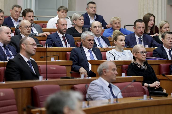 Hrvatski sabor (foto: Damjan Tadic / CROPIX)