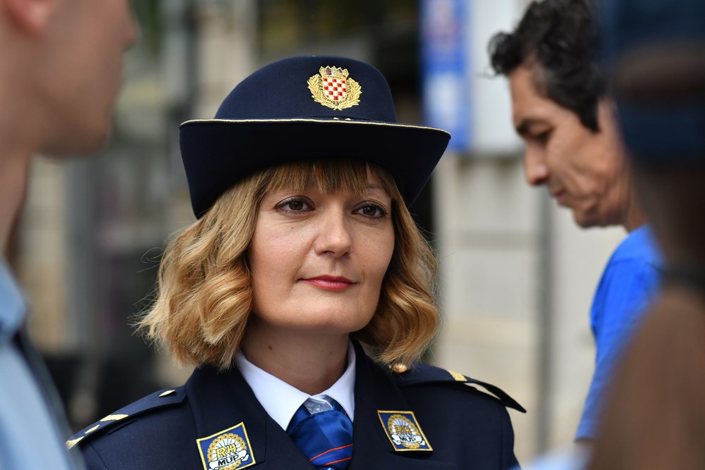 Prezentacija policijskog posla jutros u Puli (snimio Milivoj MIJOŠEK)