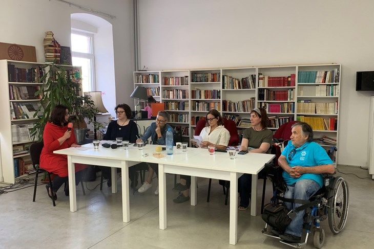 Mirjana Radulović, Iva Mrak, Sandra Nuždić, Breda Bizjak, Đeni Gobić Bravar i Mladen Pucarić (Snimio Jan Franjul)