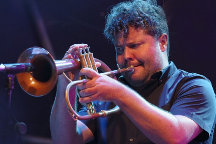 Večeras svira Robert Mikuljan Quintet