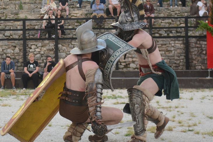 Spektakularna borba gladijatora održat će se u Areni u sklopu povijesno-zabavnog programa Spectacvla Antiqva (Snimio Danilo Memedović)