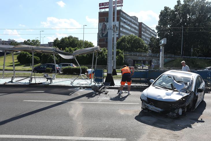 Nesreća u Držićevoj (CROPIX)