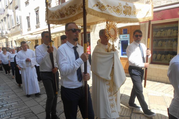 Tijelovo u Porecxu Snimio: M. RIMANICxx 