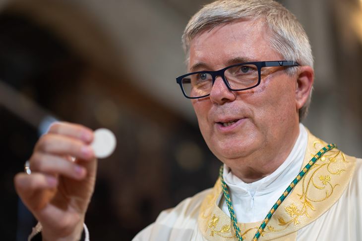 Prvo biskupsko ređenje u zadarskoj prvostolnici sv. Stosije nakon 32 godine, mons. Milana Zgrablića (Foto: Luka Gerlanc / CROPIX)
