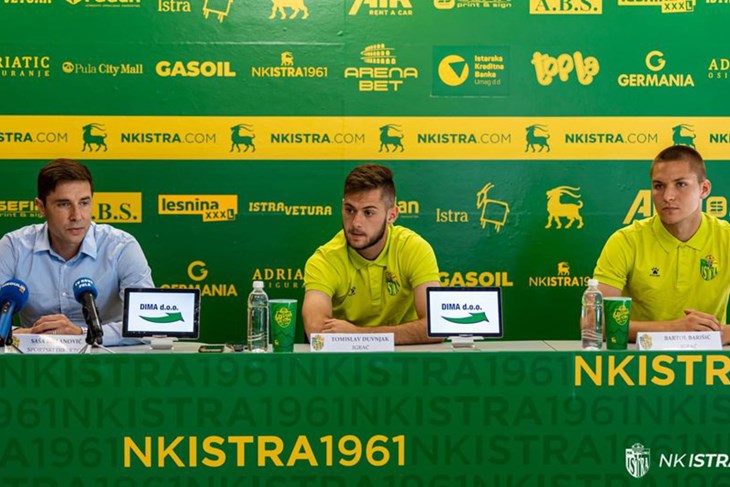 DOVOĐENJE MLADIH IGRAČA SMJER U KOJEM ĆE SE IĆI -Saša Bjelanović, Tomislav Duvnjak i Bartol Barišić (Foto: nkistra.com)