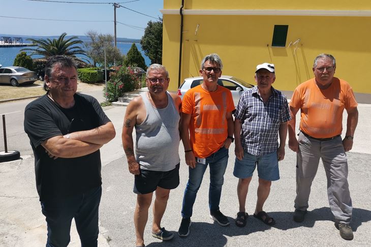 Rampi objavili rat - Paolo Diminić, Flavio Tomičić, Elvis Dobrić, Remiđo Gregorinić i Lino Dobrić (snimio Branko Biočić)