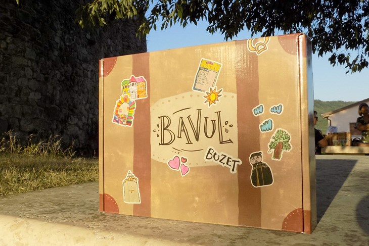 Bavul (Snimila Gordana Čalić Šverko)
