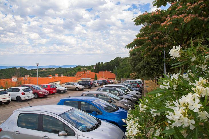 Parking Rialto u labinskom straom gradu