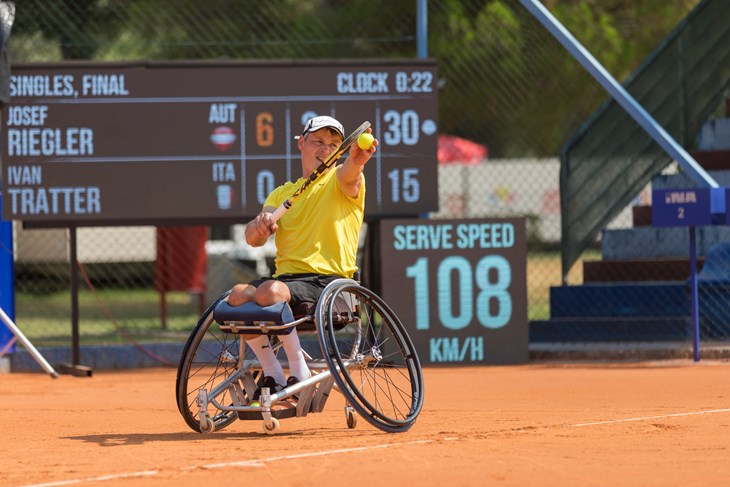 Tenis, Umag