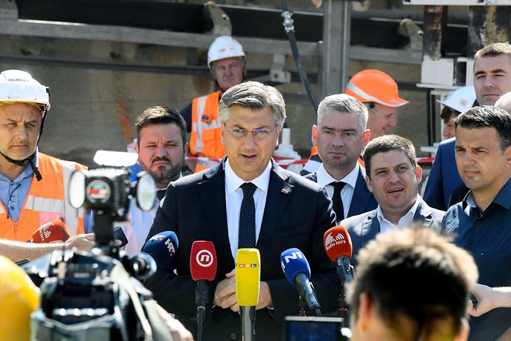U obilasku gradilišta druge cijevi Tunela Učka - Andrej Plenković, Boris Miletić, Oleg Butković, Davor Filipović (Snimio Franko Colori / Cropix)