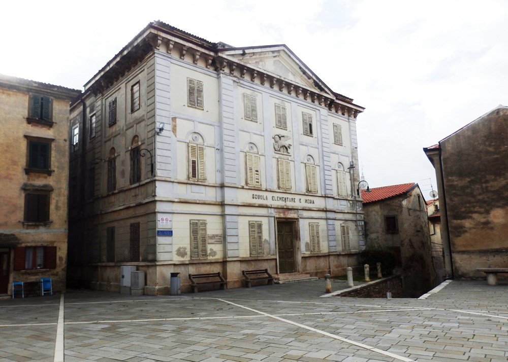 hkmhu